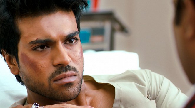 Zanjeer - De la película - Ram Charan