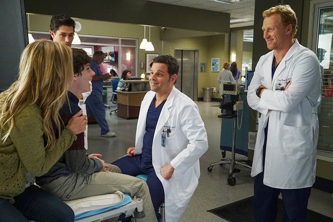 Grey's Anatomy - I Choose You - Photos - Justin Chambers, Kevin McKidd