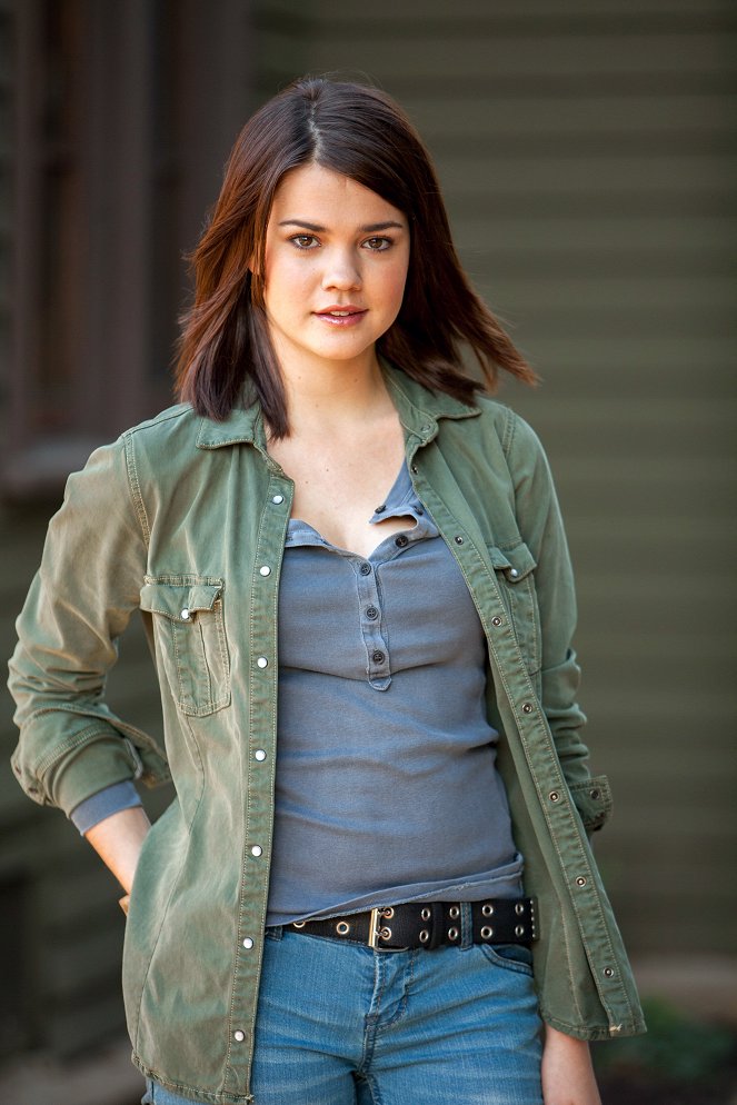The Fosters - Pilot - Promoción - Maia Mitchell