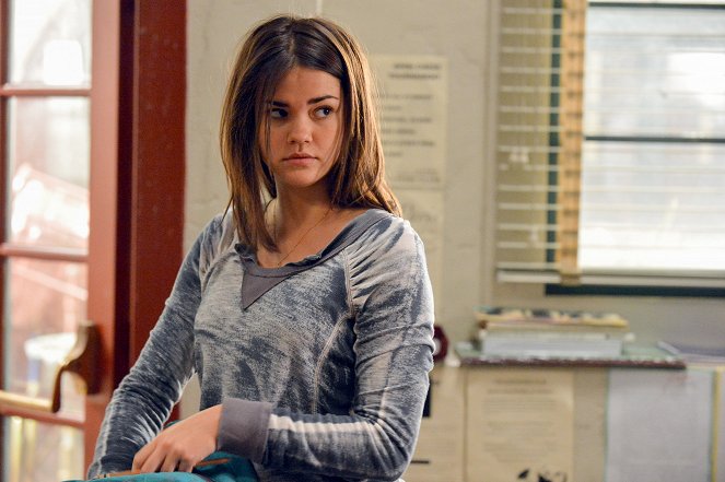 The Fosters - Season 1 - Hostile Acts - Photos - Maia Mitchell
