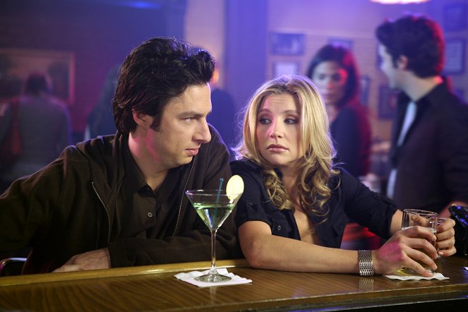 Scrubs - Season 6 - My Turf War - Photos - Zach Braff, Sarah Chalke