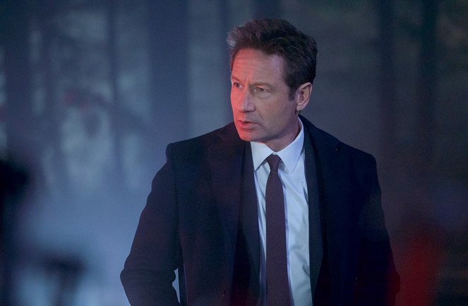 The X-Files - Season 11 - Familiar - Photos - David Duchovny