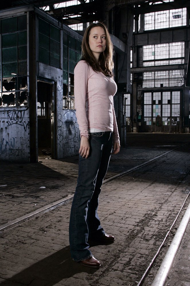 Terminator: The Sarah Connor Chronicles - Promo - Summer Glau