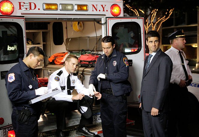 CSI: Kryminalne zagadki Nowego Jorku - Trójkąt - Z filmu - Eddie Cahill