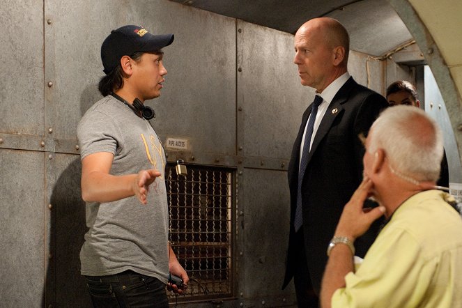 G.I. Joe: Retaliação - De filmagens - Jon M. Chu, Bruce Willis