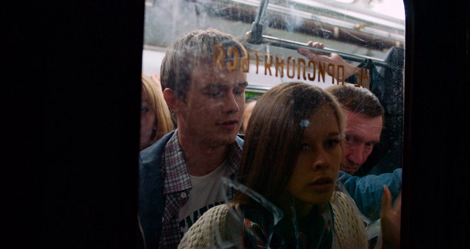 Pánico en el metro - De la película - Aleksey Bardukov, Katerina Shpitsa