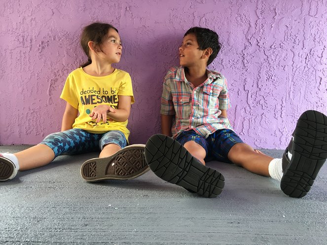 The Florida Project - Photos - Brooklynn Prince, Christopher Rivera