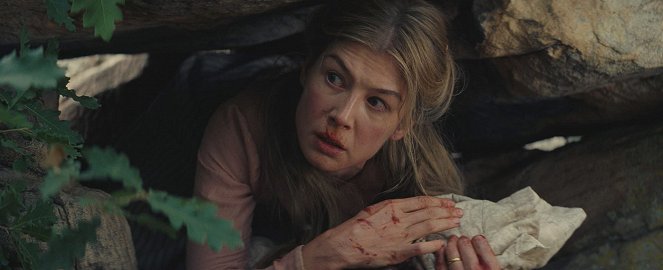 Hostiles - Z filmu - Rosamund Pike