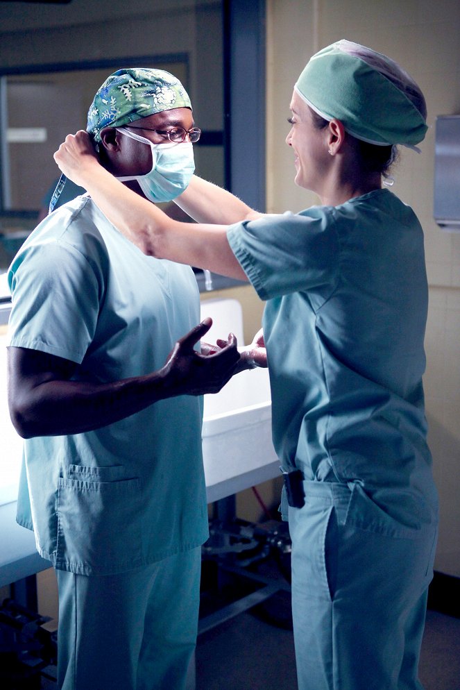 Private Practice - Playing God - Photos