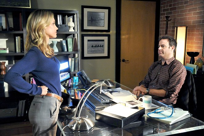 Private Practice - In or Out - Photos - KaDee Strickland, Paul Adelstein