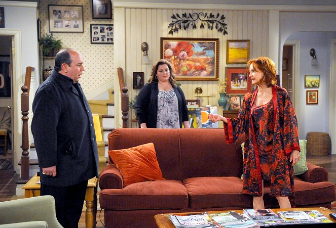 Mike & Molly - Joyce's Choices - Do filme - Louis Mustillo, Melissa McCarthy, Swoosie Kurtz