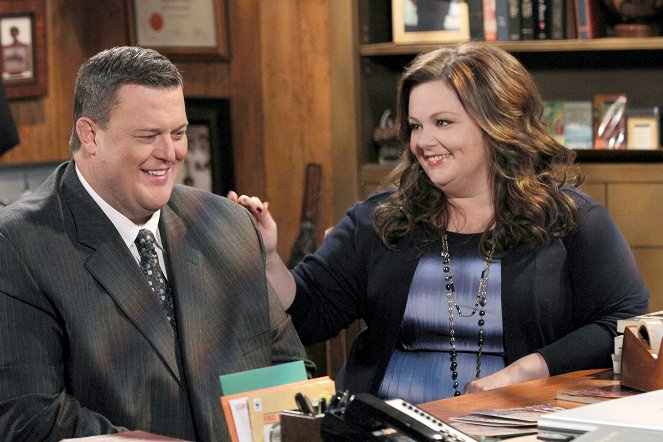 Mike & Molly - Molly Can't Lie - Van film - Billy Gardell, Melissa McCarthy