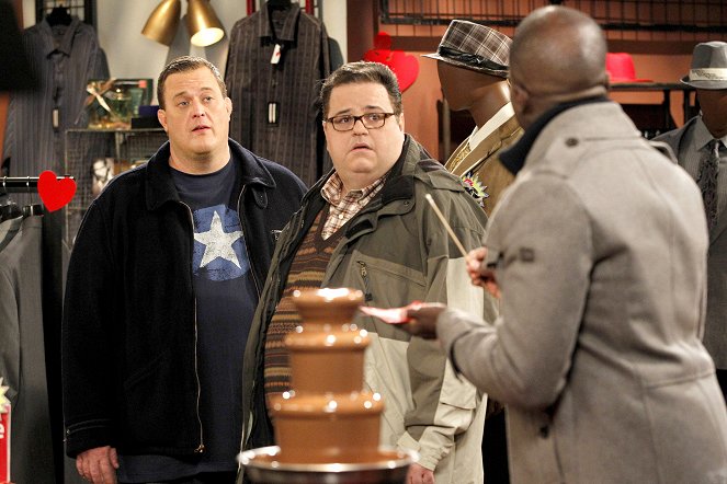 Mike & Molly - Die Prinzessin und der Troll - Filmfotos - Billy Gardell, David Anthony Higgins