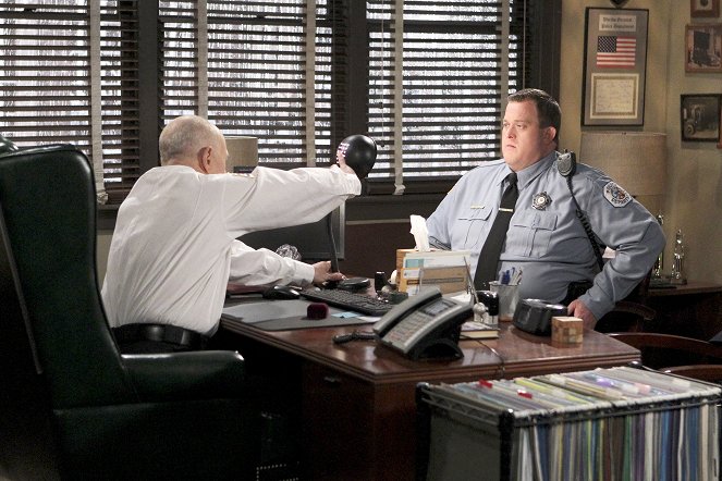 Mike & Molly - Windy City - Photos - Billy Gardell