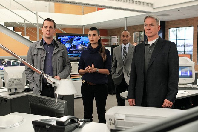 Agenci NCIS - Główny podejrzany - Z filmu - Sean Murray, Cote de Pablo, Rocky Carroll, Mark Harmon