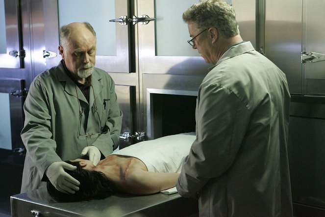 CSI - Den Tätern auf der Spur - Season 7 - Ein Ende wie der Anfang - Filmfotos - Robert David Hall, William Petersen