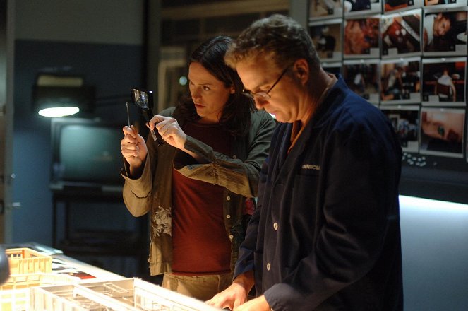CSI: Crime Sob Investigação - Loco Motives - Do filme - Jorja Fox, William Petersen