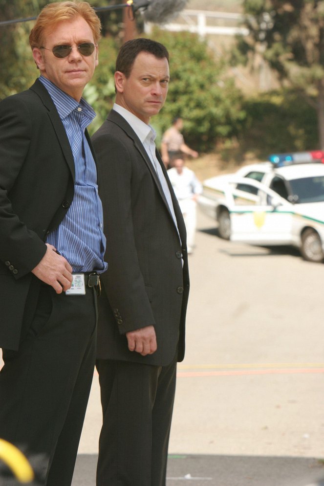 CSI: Miami helyszínelők - Season 4 - A szökevényjárat - Filmfotók - David Caruso, Gary Sinise