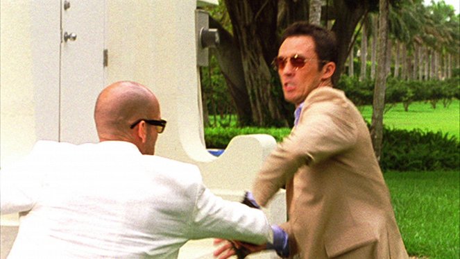 Burn Notice - Season 1 - Fight or Flight - Kuvat elokuvasta - Jeffrey Donovan