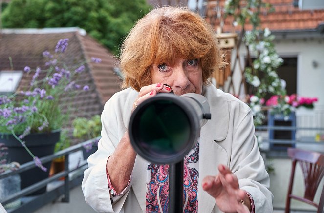 Hotel Heidelberg - ... Vater sein dagegen sehr - Filmfotók - Hannelore Hoger