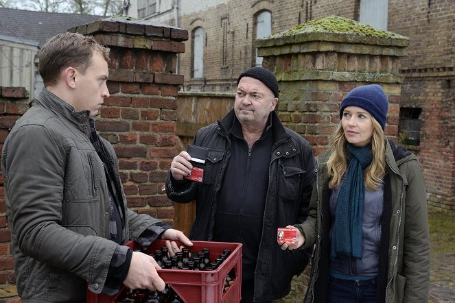 Ein starkes Team - Tod einer Studentin - Filmfotók - Frederik Schmid, Florian Martens, Stefanie Stappenbeck