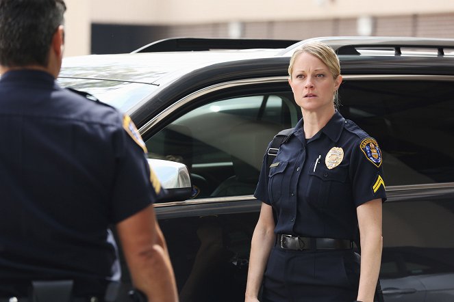 The Fosters - Clean - Photos - Teri Polo