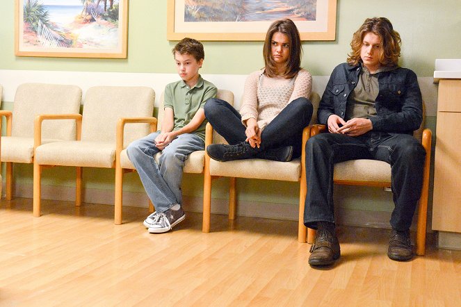 The Fosters - Sairaalassa - Kuvat elokuvasta - Hayden Byerly, Maia Mitchell, Alex Saxon