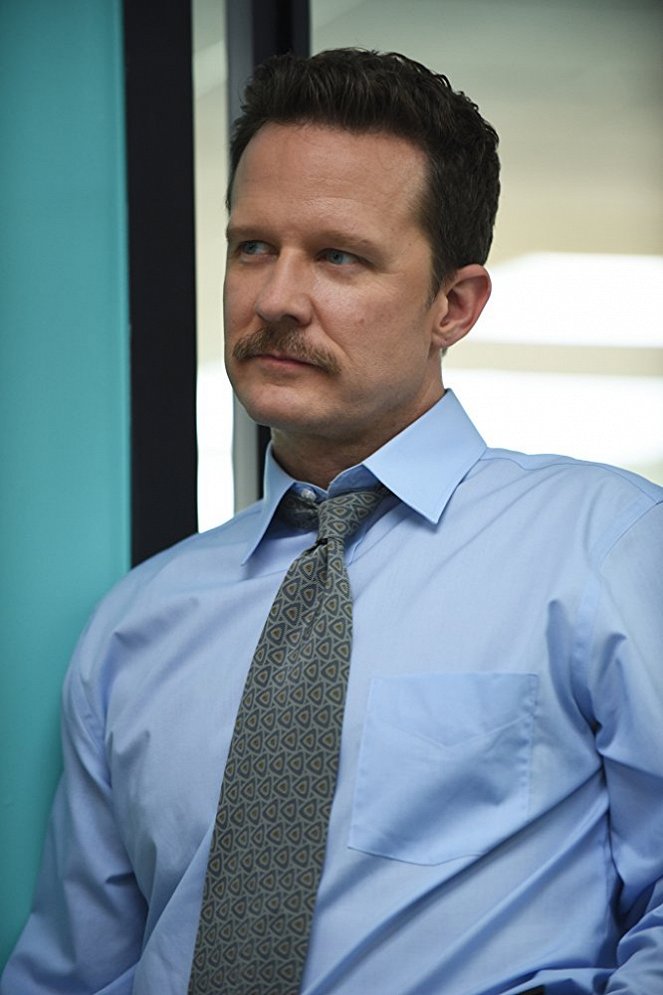 American Crime Story - Manhunt - Photos - Will Chase