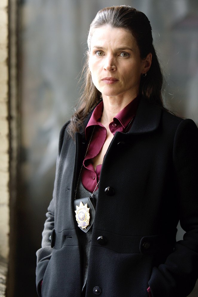 CSI: New York-i helyszínelők - Season 5 - Elveszett lányok - Promóció fotók - Julia Ormond