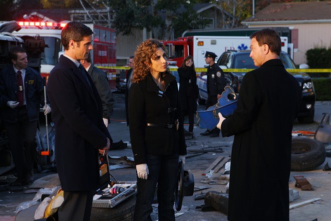 CSI: New York-i helyszínelők - Zöld indulat - Filmfotók - Eddie Cahill, Melina Kanakaredes, Gary Sinise