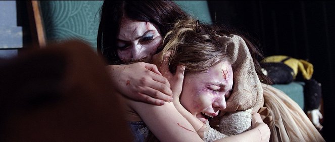 Ghostland - A Casa do Terror - Do filme - Emilia Jones, Taylor Hickson