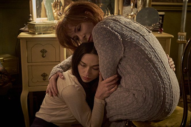 Ghostland – A rettegés háza - Filmfotók - Crystal Reed, Mylène Farmer