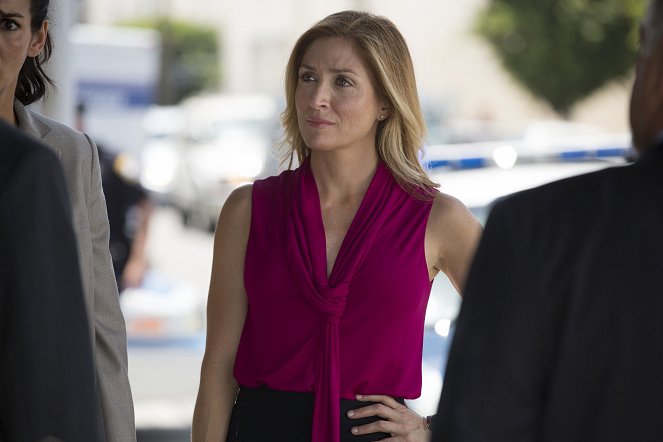 Rizzoli & Isles - If You Can't Stand the Heat - Photos - Sasha Alexander