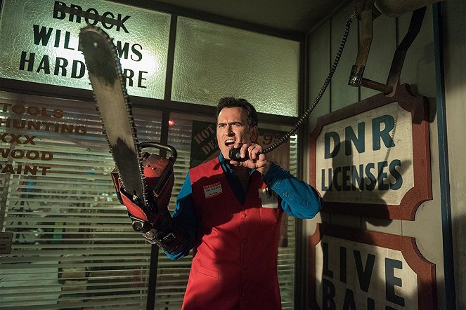 Ash vs. Evil Dead - Family - Photos - Bruce Campbell