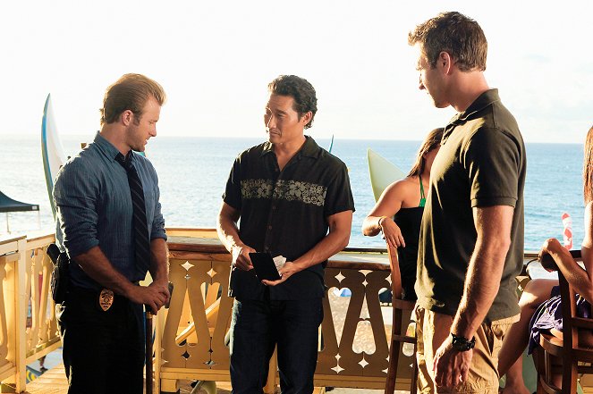 Hawaii Five-0 - Season 1 - Gefährliche Brandung - Filmfotos - Scott Caan, Daniel Dae Kim, Alex O'Loughlin