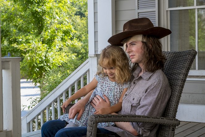The Walking Dead - Honor - Photos - Chandler Riggs