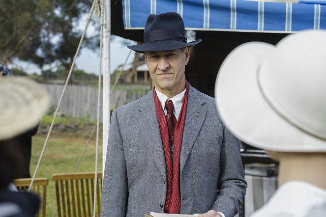 Miss Fisher's Murder Mysteries - Blood at the Wheel - Photos
