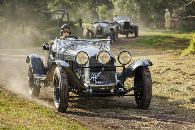 Miss Fisher's Murder Mysteries - Season 2 - Blood at the Wheel - Photos