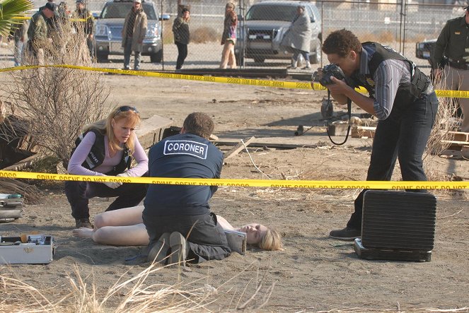 CSI: Kryminalne zagadki Las Vegas - Season 7 - Niezidentyfikowane ofiary - Z filmu - Marg Helgenberger