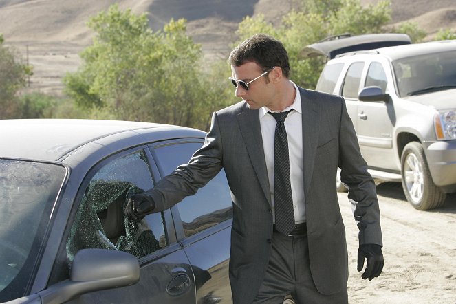 CSI: Crime Scene Investigation - Season 7 - Redrum - Photos - Liev Schreiber