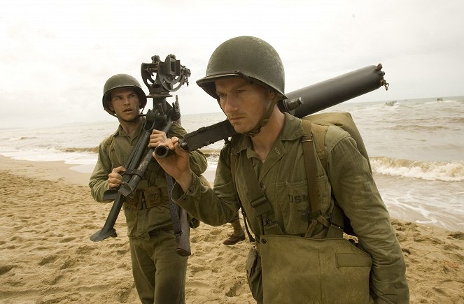 El pacífico - Guadalcanal/Leckie - De la película - Josh Helman, James Badge Dale