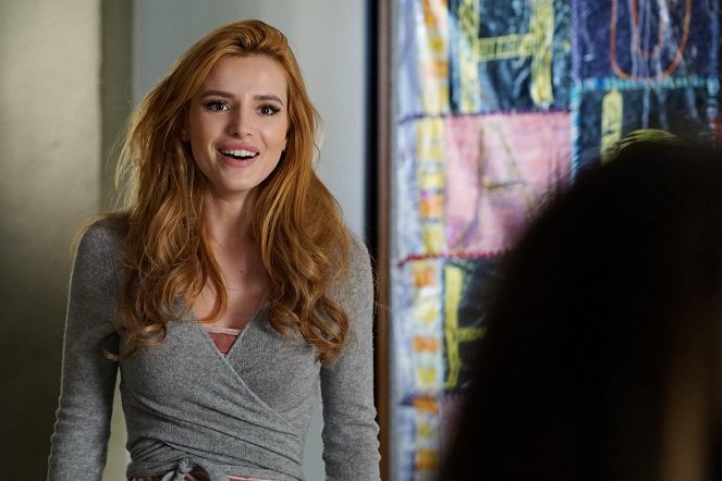 Famous in Love - Some Like It Not - Photos - Bella Thorne