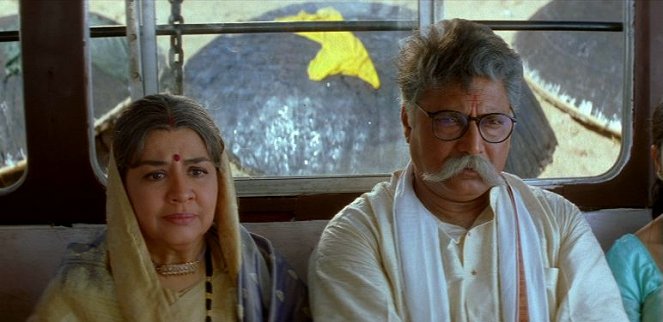 Kuch Tum Kaho Kuch Hum Kahein - De la película - Farida Jalal, Vikram Gokhale