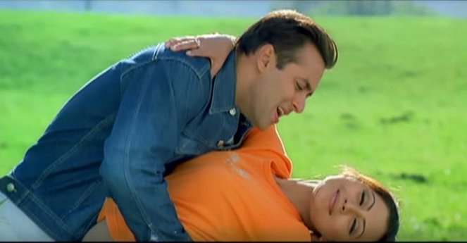 Bo to jest miłość - Z filmu - Salman Khan, Rimi Sen