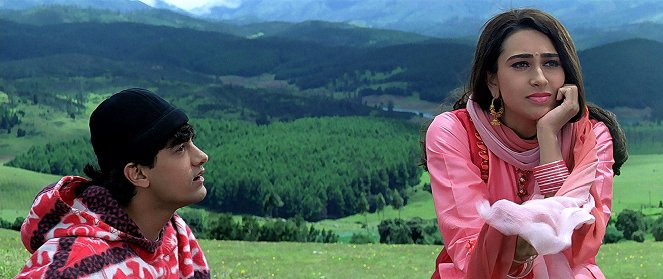 Raja Hindustani - Van film - Aamir Khan, Karisma Kapoor