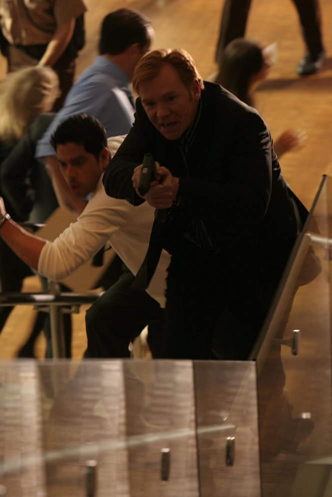CSI: Miami - Season 4 - Dead Air - De la película - David Caruso