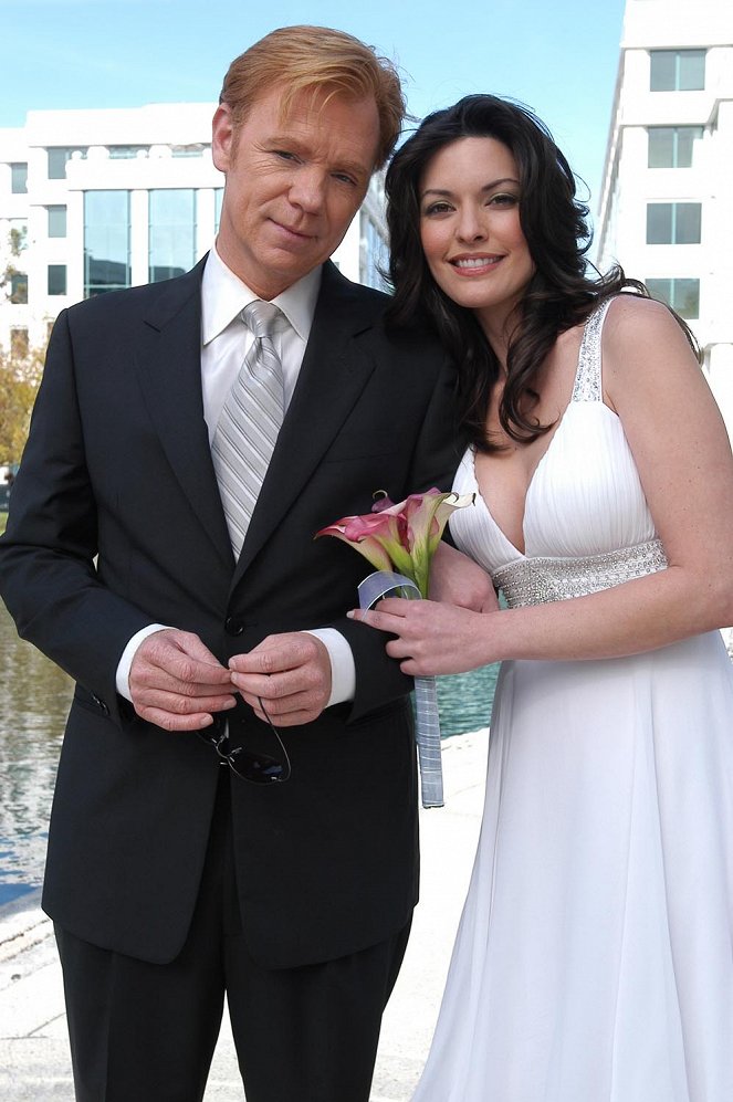 CSI: Miami - Season 4 - Open Water - Promo - David Caruso, Alana De La Garza