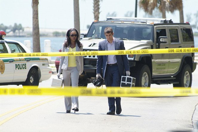 CSI: Miami - Ende mit Schrecken - Filmfotos - Khandi Alexander, Jonathan Togo