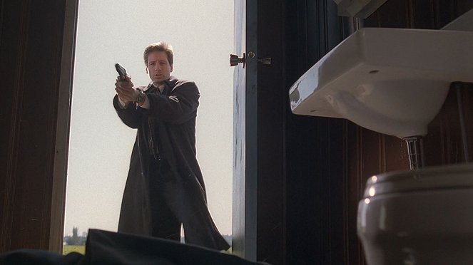 The X-Files - Salaiset kansiot - F. Emasculata - Kuvat elokuvasta - David Duchovny