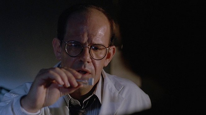 The X-Files - Contamination - Film - Charles Martin Smith